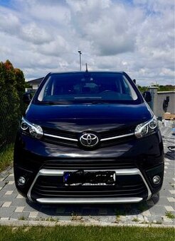 Toyota Proace Verso Family 2.0 D-4D 180