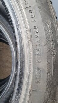 235/45R18 Nexen