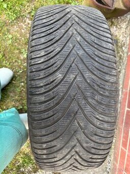 Pneumatiky Ford