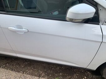 Pravé predné dvere Ford Focus MK3