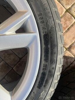 Zimné pneumatiky 255/40 R19 + originál disky audi A7