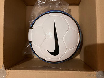 Nike T90 aerow II