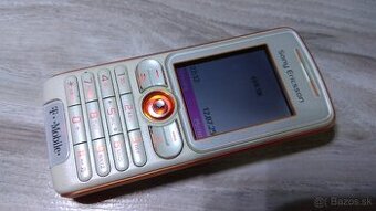 Sony Ericsson W200i