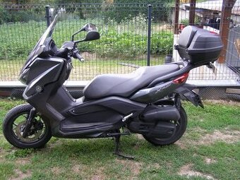 Yamaha X-Max 125 - 1