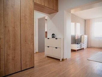 69 m2, 3i slnečný, moderný byt, prenájom Dubnica nad Váhom