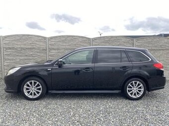 Subaru Legacy 2.5i 165PS 4x4 AWD COMBI CENA
