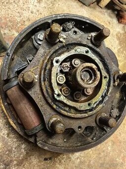 Predam predne reduktory na tatra 805