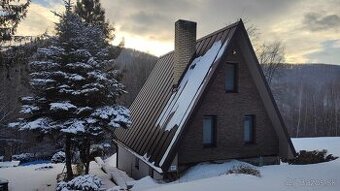 Predám chatu v chránenej oblasti pohoria Vtačnik - 1