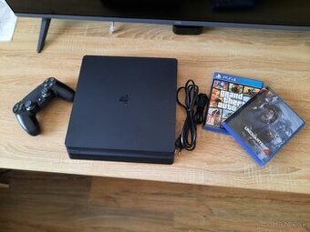 Herná konzola PS4 slim 1 TB s CD/Blueray disc mechanikou