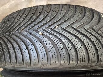 205/60 r16 zimné 4 ks MICHELIN dezén 8 - 4,7 mm