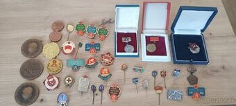 Predám rôzne odznaky, vyznamenania