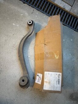 Peugeot 508 II sedan rameno