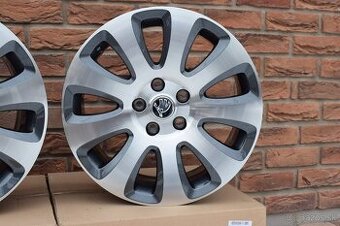 5x112 R17 Hlinikove disky Org. Skoda Superb 2 Model Callisto