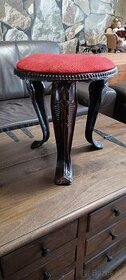 Stará stolička, taburetka - 1