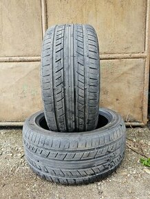 Predám 2-letné pneumatiky Austone 225/45 R17