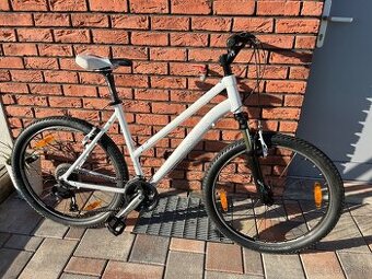 Predavam horsky bicykel