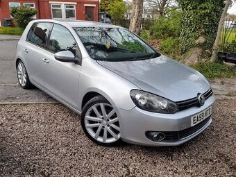 Predam VW Golf r.v.2010 2.0TDI GT