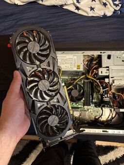 PC - Acer Predator Q3 -605