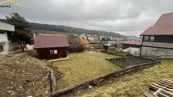 Na predaj stavebný pozemok s IS v Dravciach
