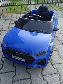Elektrické auto