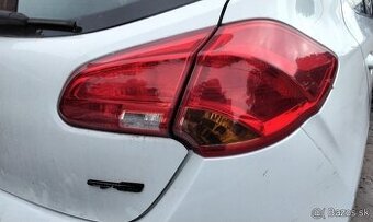 KIA CEED 1.4 CRDI 2015 Predám DVERE, motor D4FC, PIATE DVER