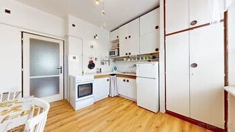 2 - izbový byt v centre Zvolena / ul. Lihoveckého