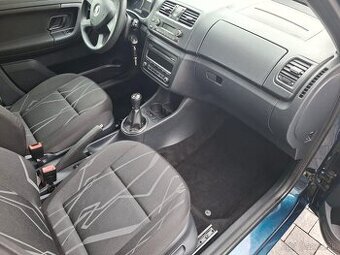 ŠKODA FABIA 1.2 12V ELEGANCE 51/kw- DIGIKLIMA-VYHREV-140tis