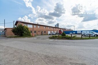 NA PREDAJ PODNIKATEĽSKÝ AREÁL V BARCI - 1