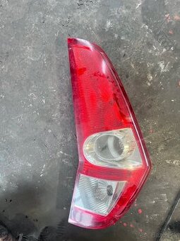Prava žasne svetlo Suzuki splash