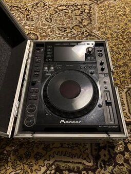 Pioneer CDJ 2000 / Reloop RMX 60