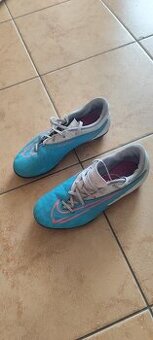 Kopačky Nike vel.37,5