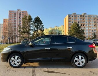 Predám zachovalý Renault Fluence 1.5dci 81kw, r.v. 2/2011