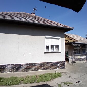 RD Farná 4 izbový garáž,letná kuchyňa,pivnica-DOHODA