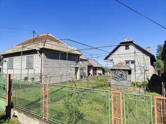 Rod. dom v Kováčovciach okr. Veľký Krtíš