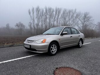 HONDA CIVIC 1.6 VTEC / garážovaná