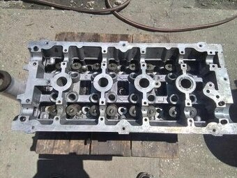 Chrysler PT CRUISER STRATUS NEON 2.0 benzin hlava valcov