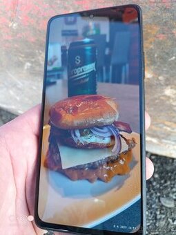 Redmi note 10 pro a DOOGEE Smini