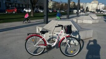 Dámsky - dievčenský mestský bicykel