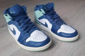 Tenisky NIKE AIR JORDAN 1 MID