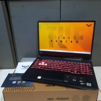 ASUS TUF Gaming F17 FX706LI-HX200T / i5-10300H/ 8GB/ 512GB S