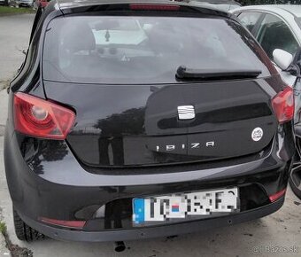 SEAT IBIZA 1.6 2010 predám DVERE, NÁRAZNÍK, MOTOR BTS
