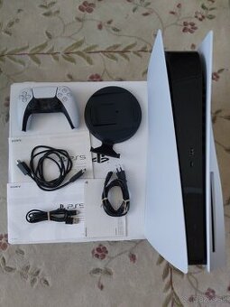 Playstation 5 s mechanikou---PREDANE----
