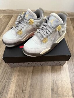 Originál AIR Jordán 4 retro