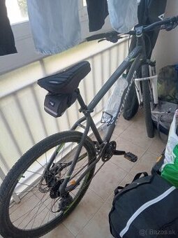 Predám horský mestsky bicykel , rezervovany50€
