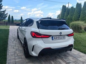 BMW 118d F40