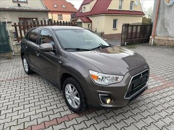 Mitsubishi ASX 1.6 86kW 2013 105138km 1.majitel TAŽNÉ