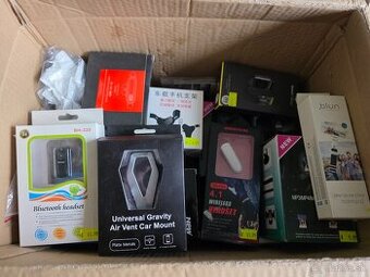 Predám kryty, sklá, držiaky a iné príslušenstvo - len spolu