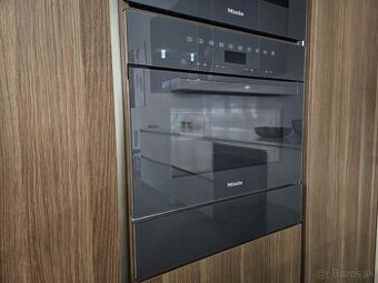 elektrická rúra parná Miele