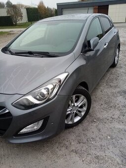 Predám Hyundai i30 1.6 CRDI/94 KW