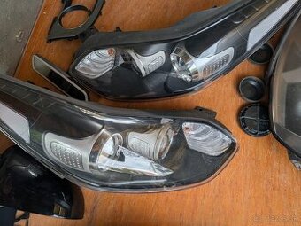 Predné svetlá Kia Sportage 4 facelift